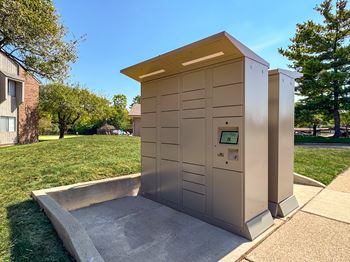 24-hour secure package locker systems at Franklin River Apartments in Southfield, MI